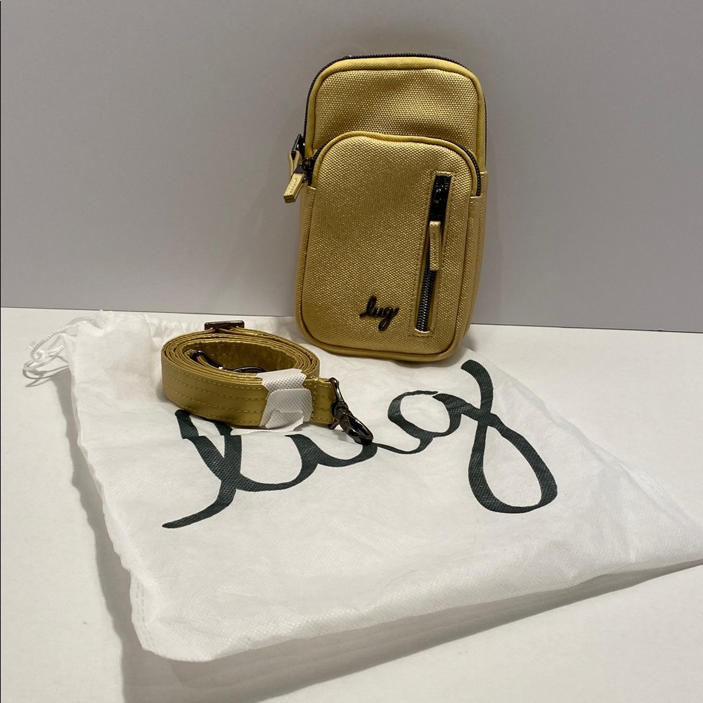 Lug Pitter Patter Matte Luxe Crossbody/Belt Bag NWT Metallic Gold